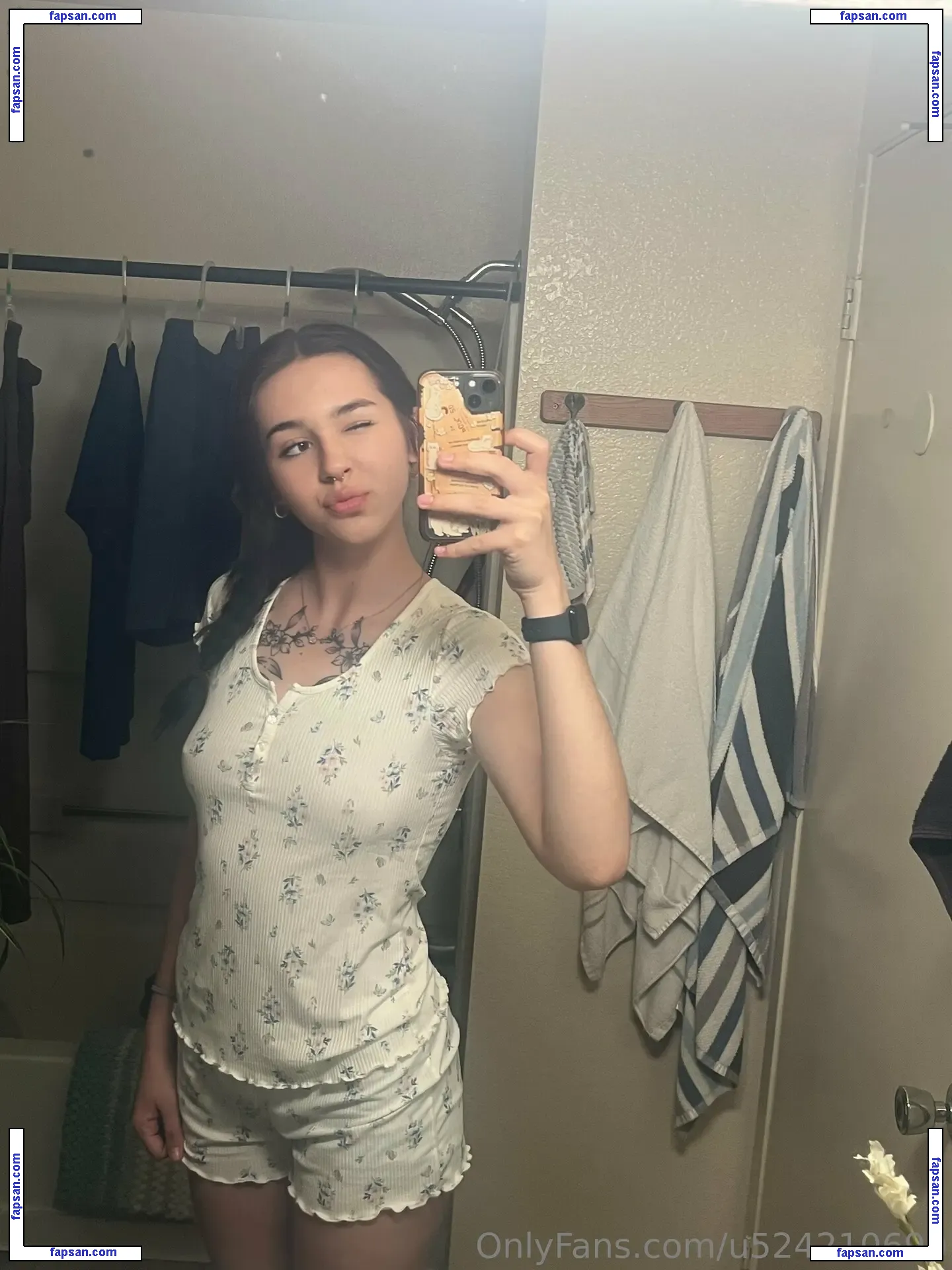 Adalyn Dean голая фото #0005 с Онлифанс