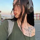 Adalyn Dean голая #0016