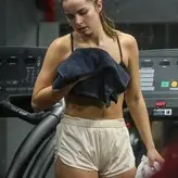 Addison Rae голая #3171