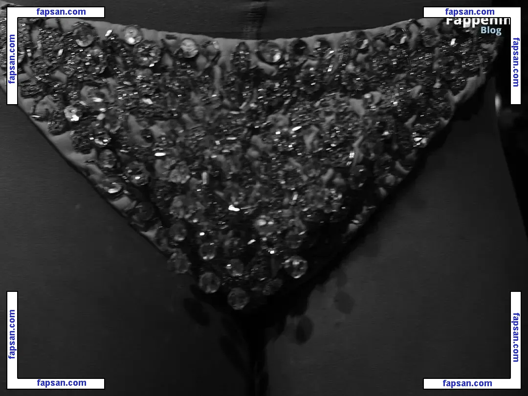 Addison Rae nude photo #4228 from OnlyFans