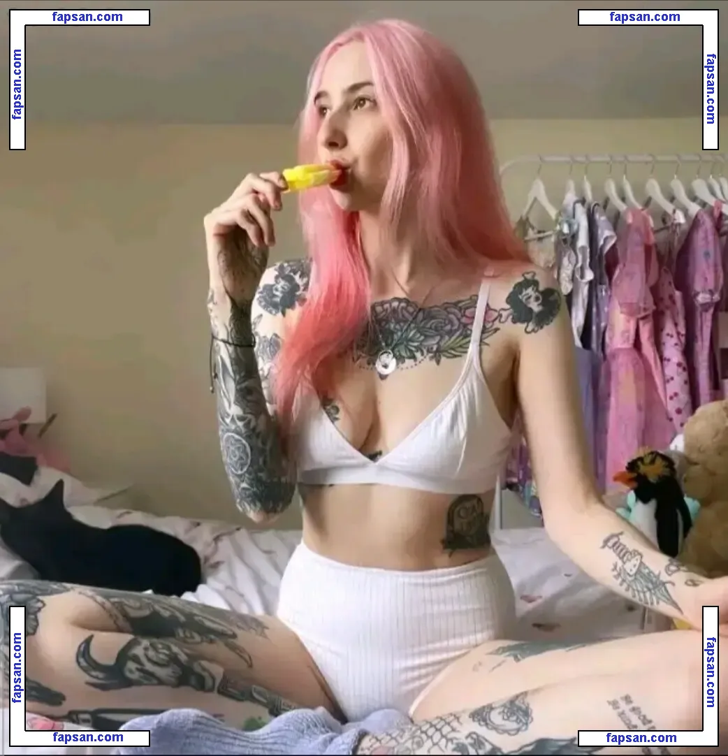 Adelaide saywell nude photo #0001 from OnlyFans