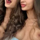 Adelalinka Twins nude #0250