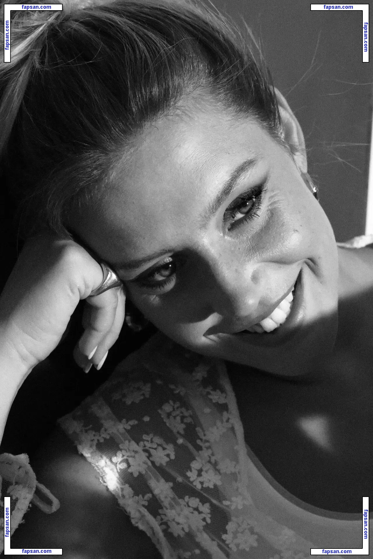 Adèle Exarchopoulos nude photo #0454 from OnlyFans