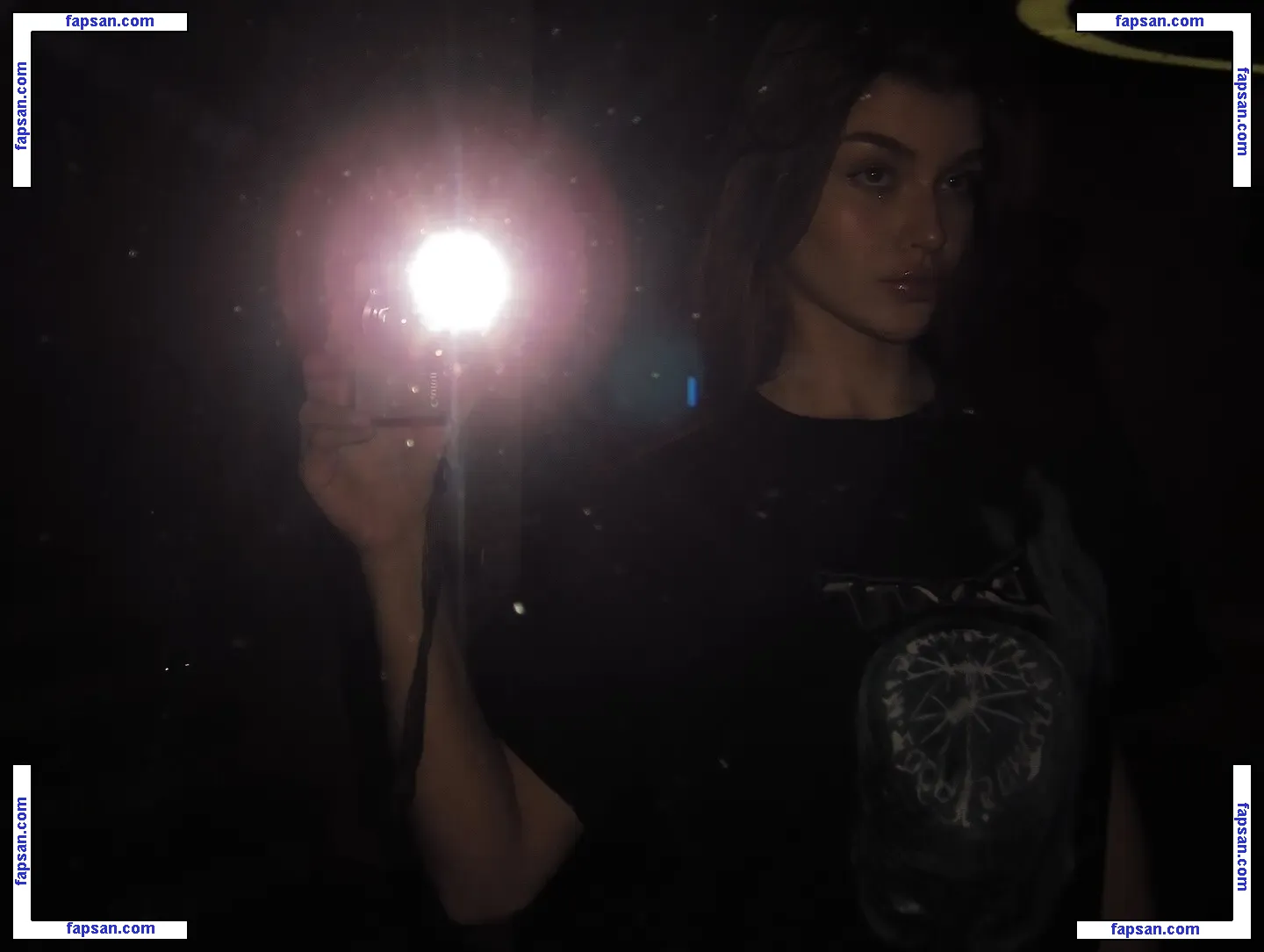 adelinafien голая фото #0008 с Онлифанс