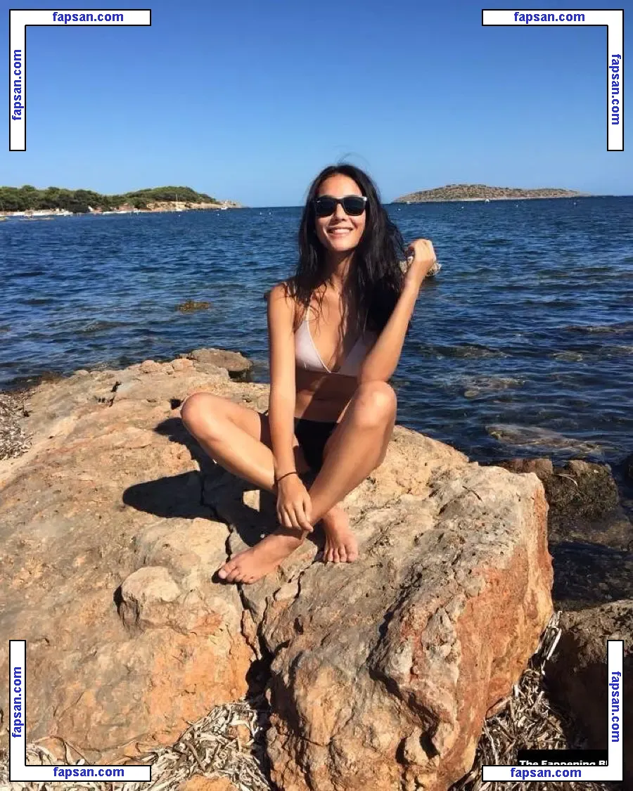 Adeline Rudolph голая фото #0009 с Онлифанс