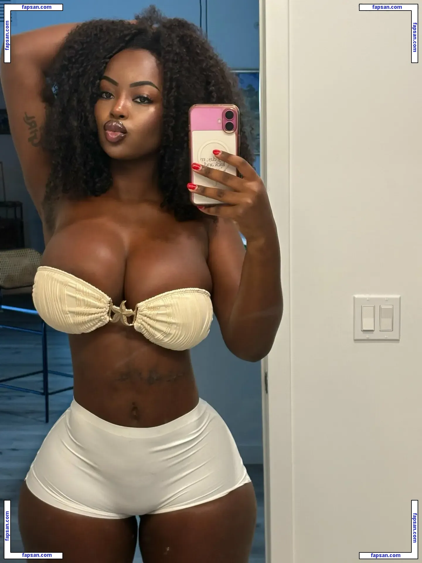 Adiza.sankofa nude photo #0004 from OnlyFans