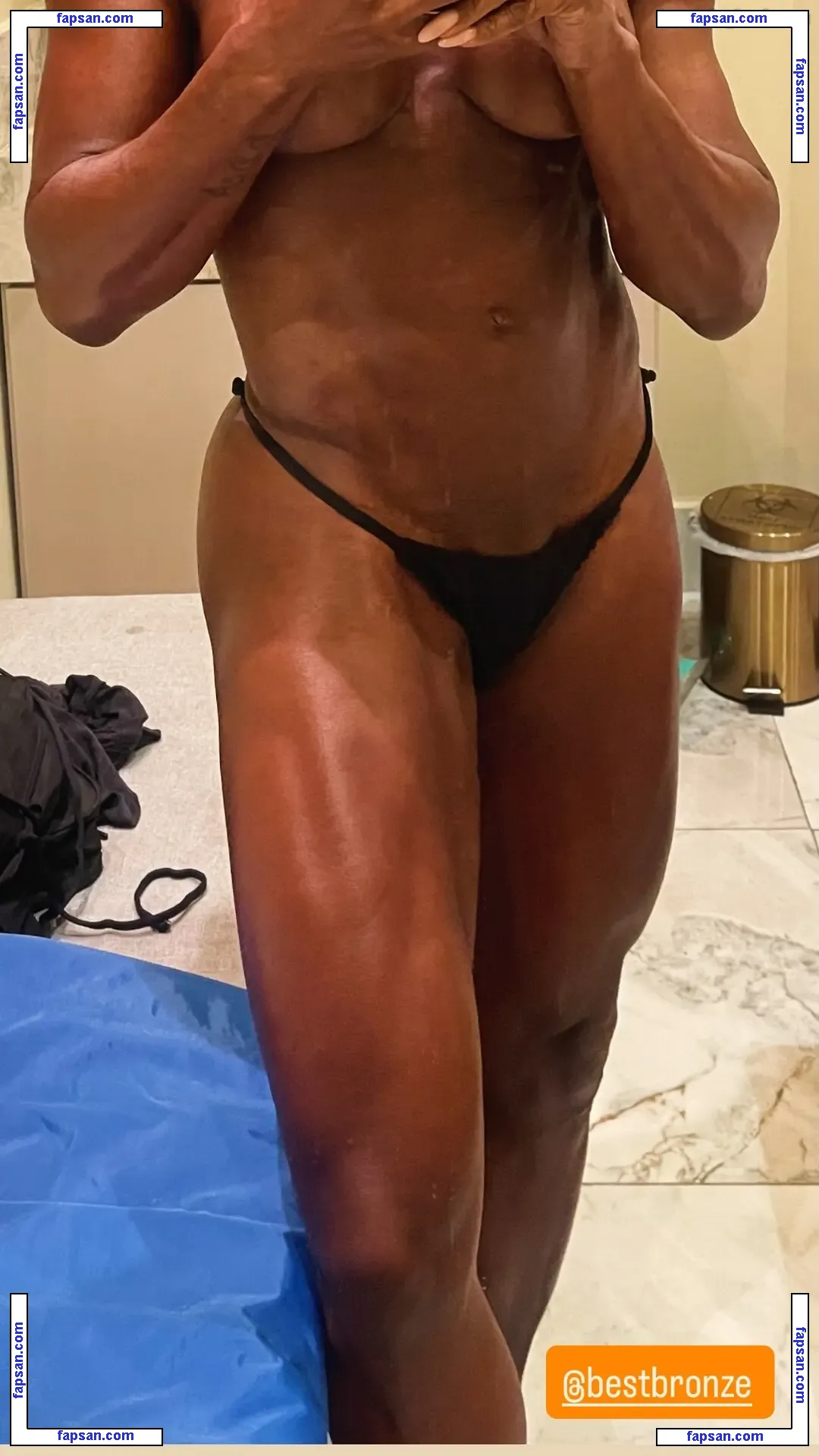 Adriana Bombom голая фото #0033 с Онлифанс