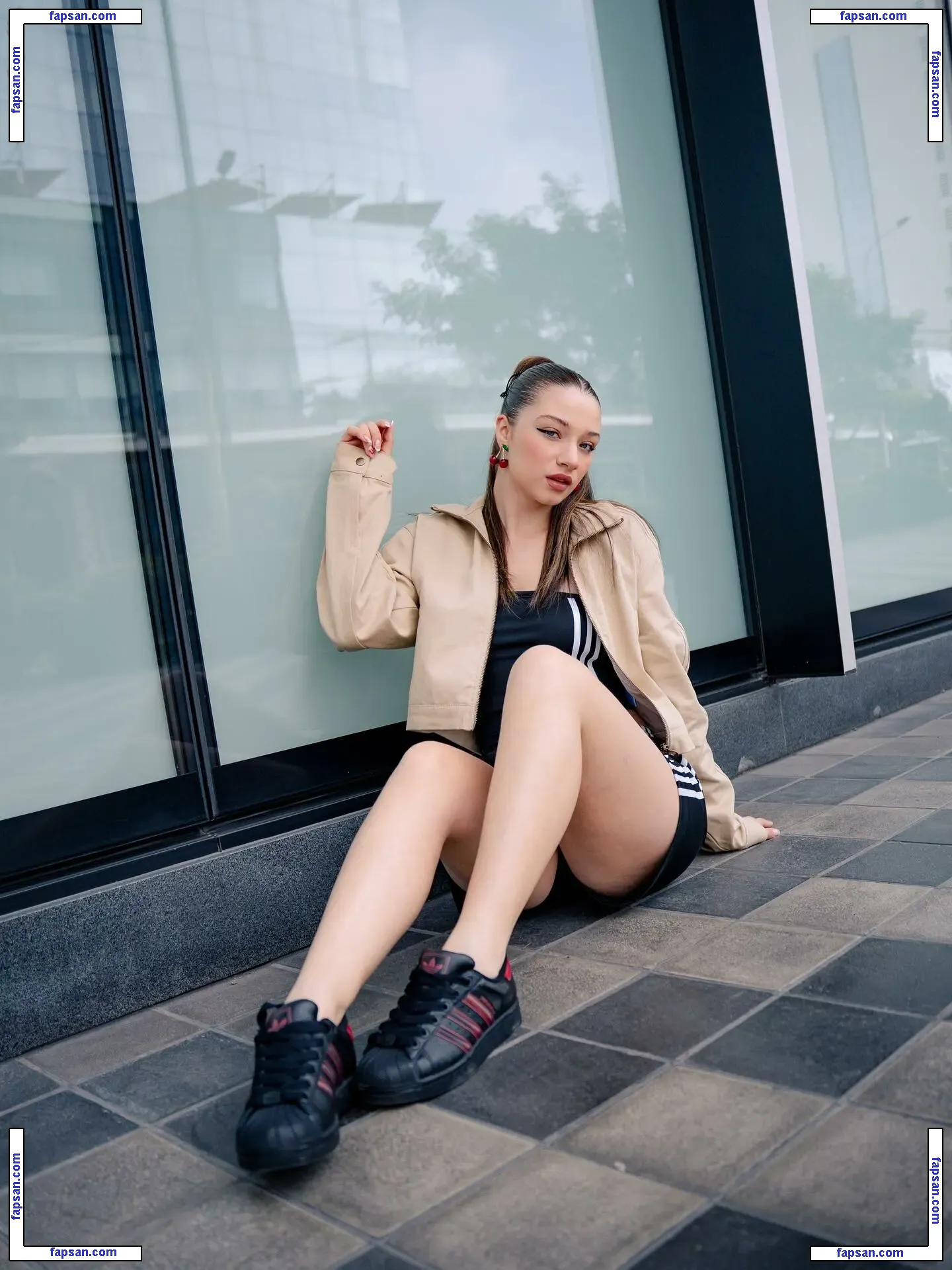 Adriana Campos-Salazar голая фото #0017 с Онлифанс