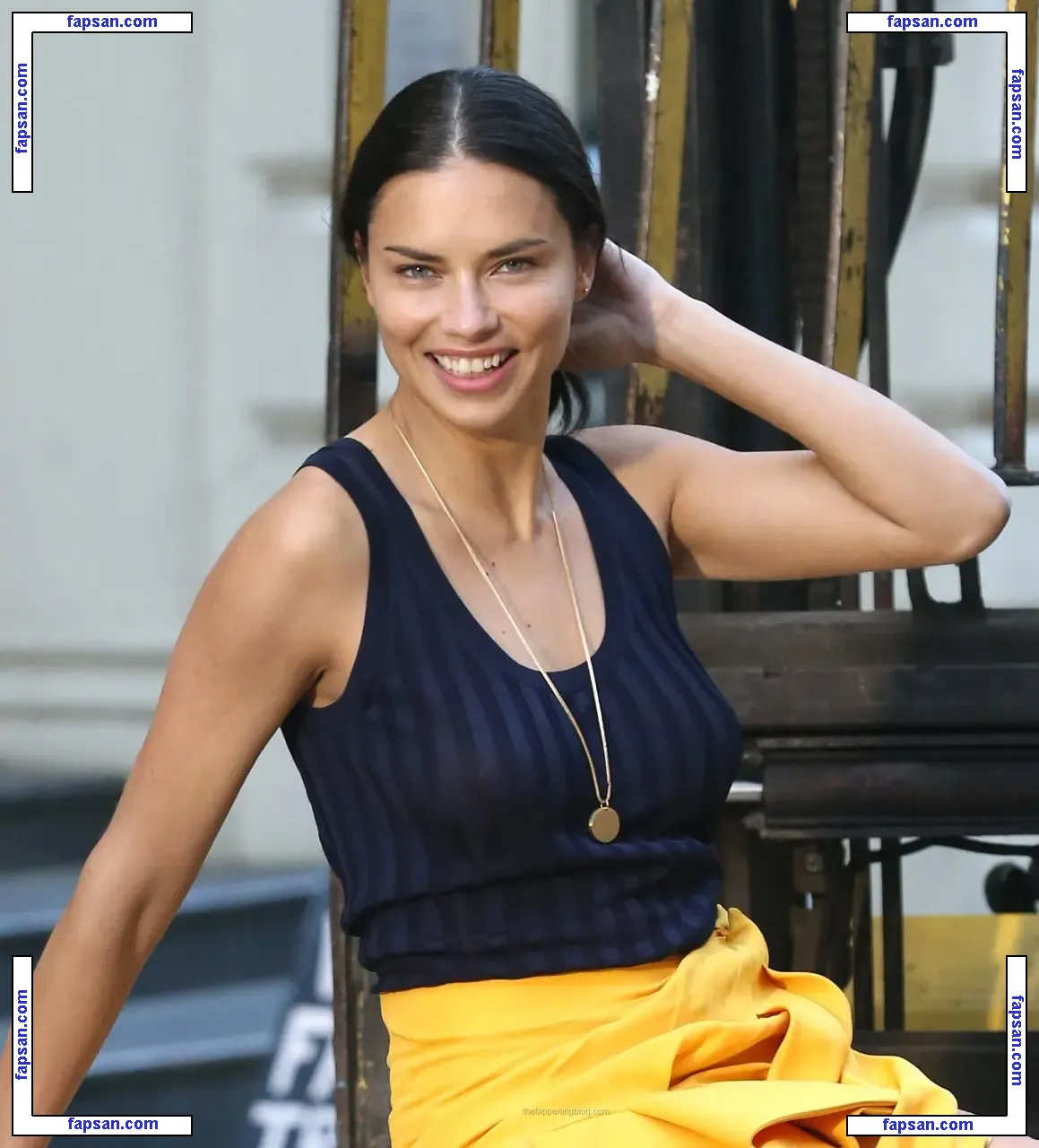 Adriana Lima голая фото #0250 с Онлифанс