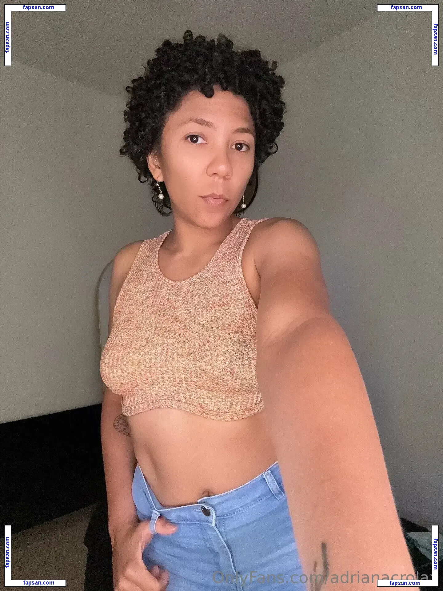adrianacrolax nude photo #0006 from OnlyFans