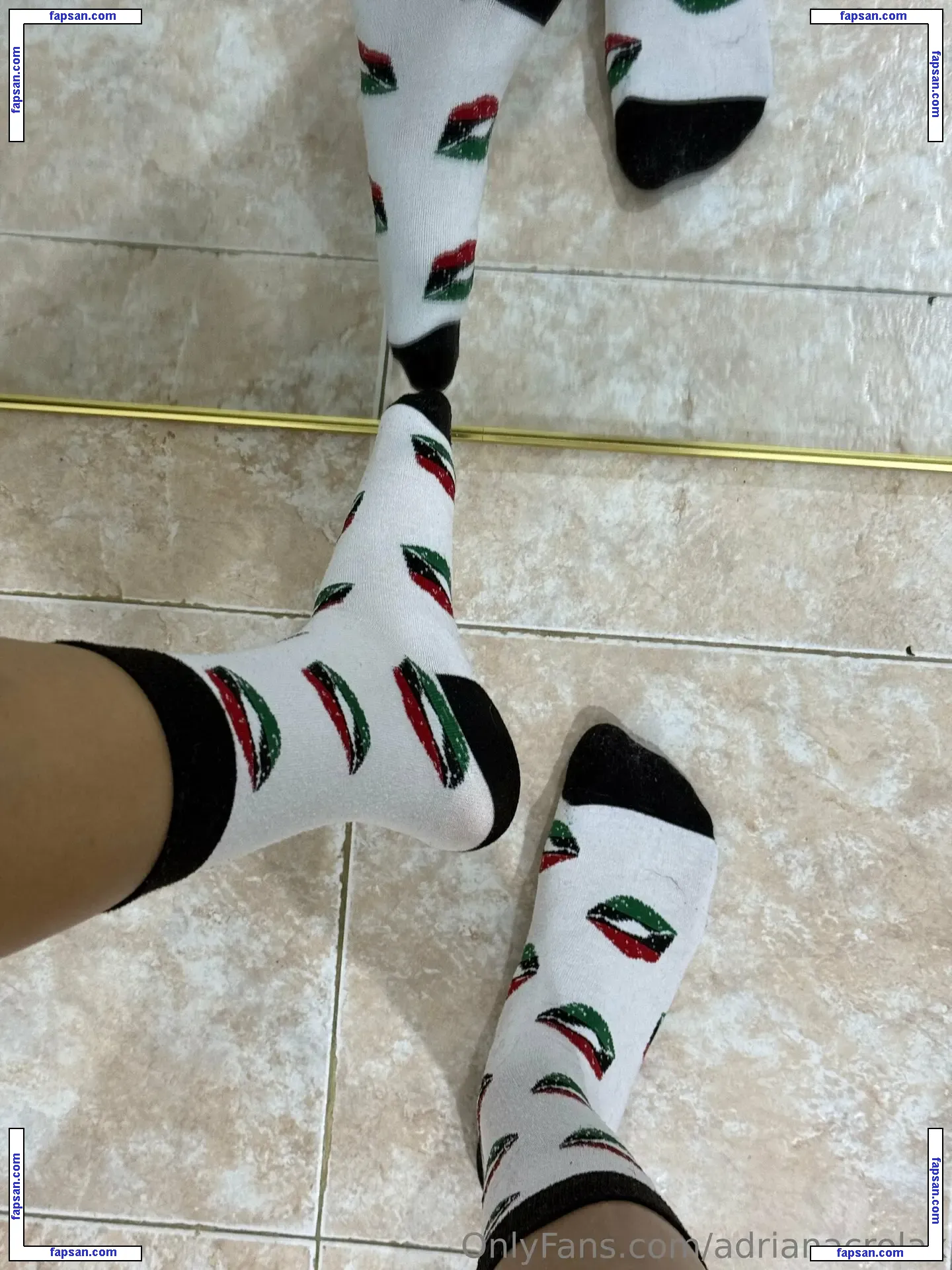 adrianacrolax nude photo #0012 from OnlyFans