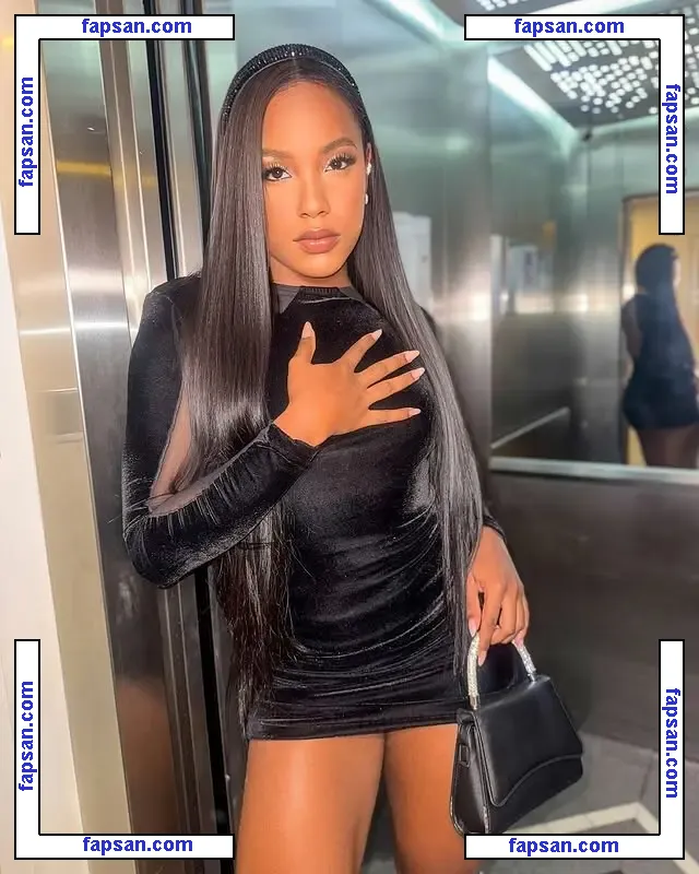 Adriele Souza nude photo #0008 from OnlyFans