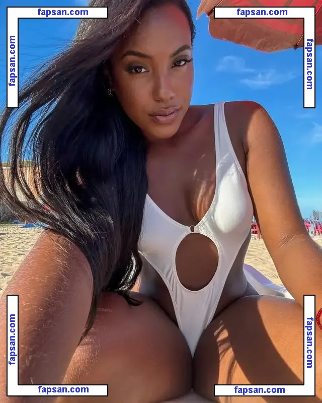 Adriele Souza nude photo #0013 from OnlyFans
