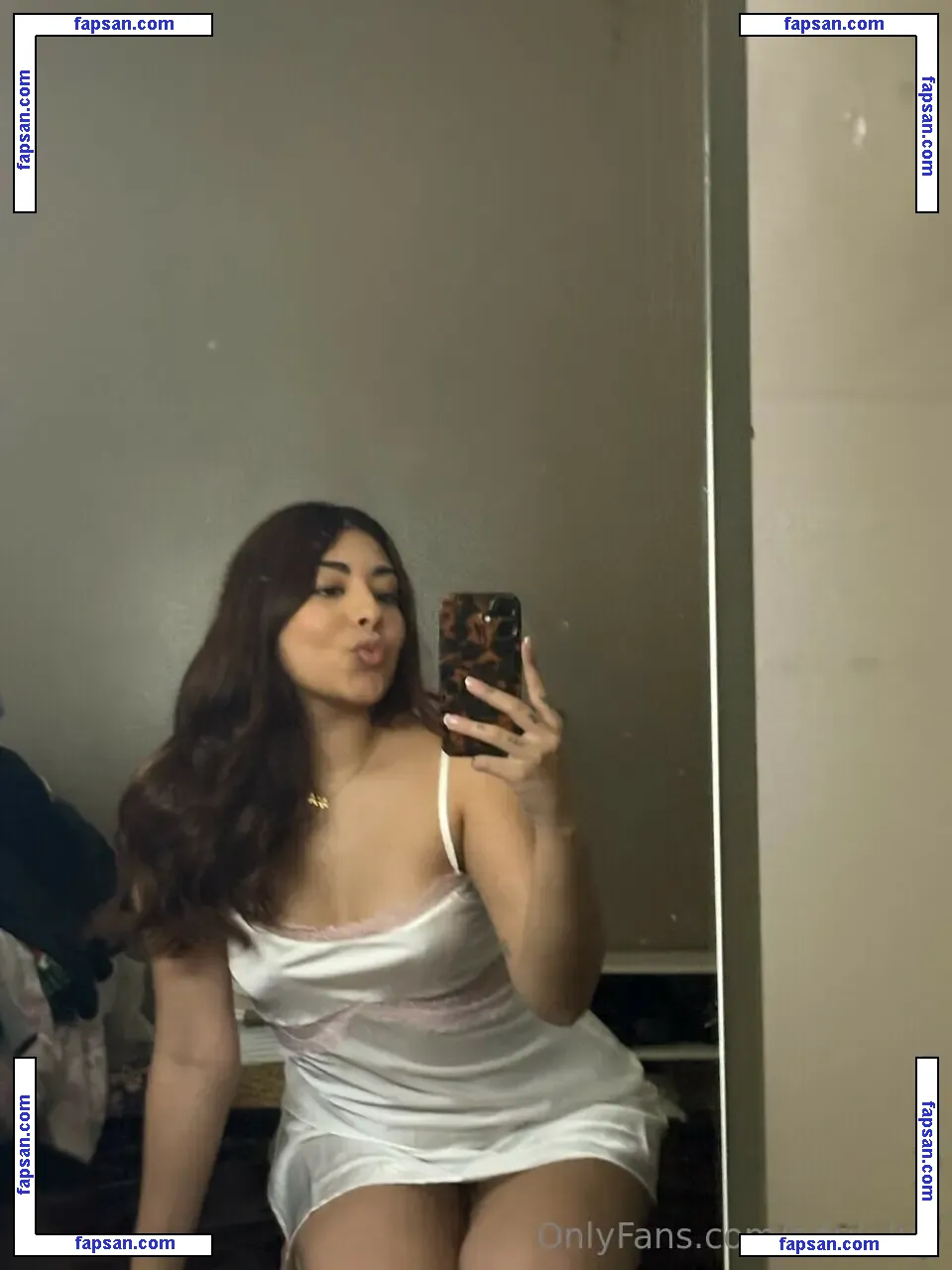 adriii.luv nude photo #0026 from OnlyFans