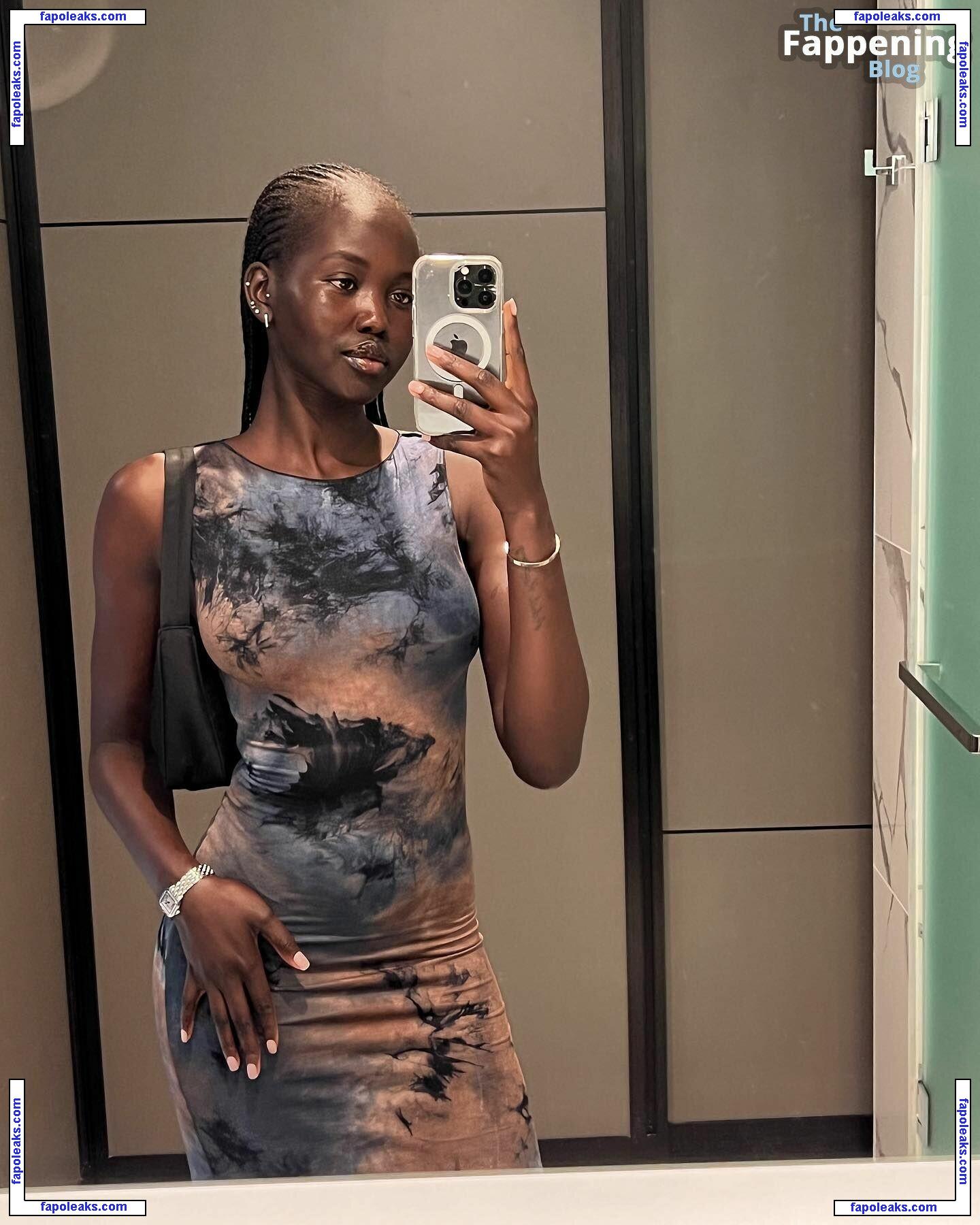 Adut Akech nude photo #0112 from OnlyFans