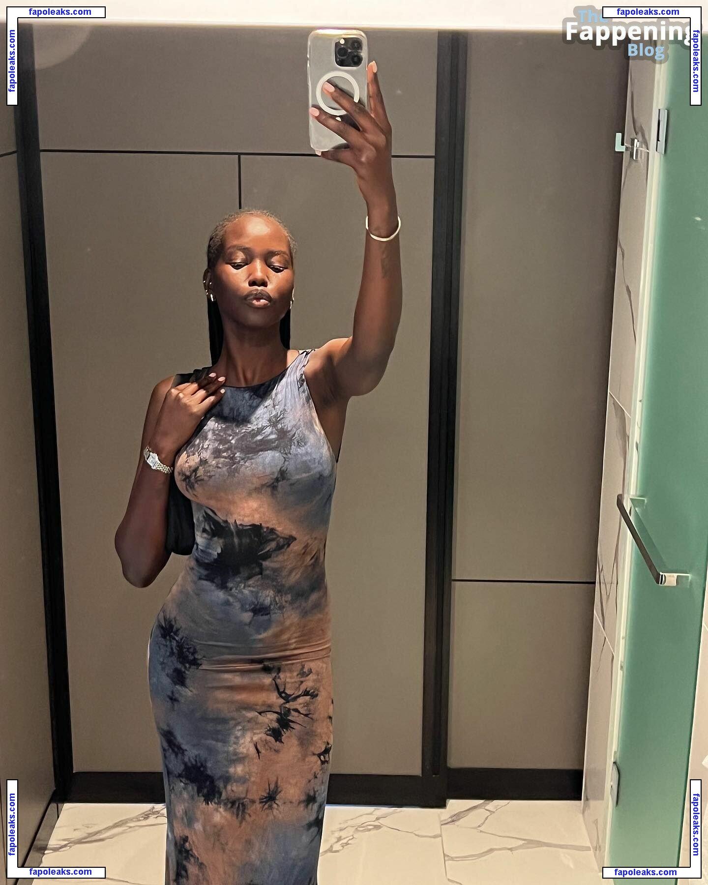 Adut Akech nude photo #0117 from OnlyFans