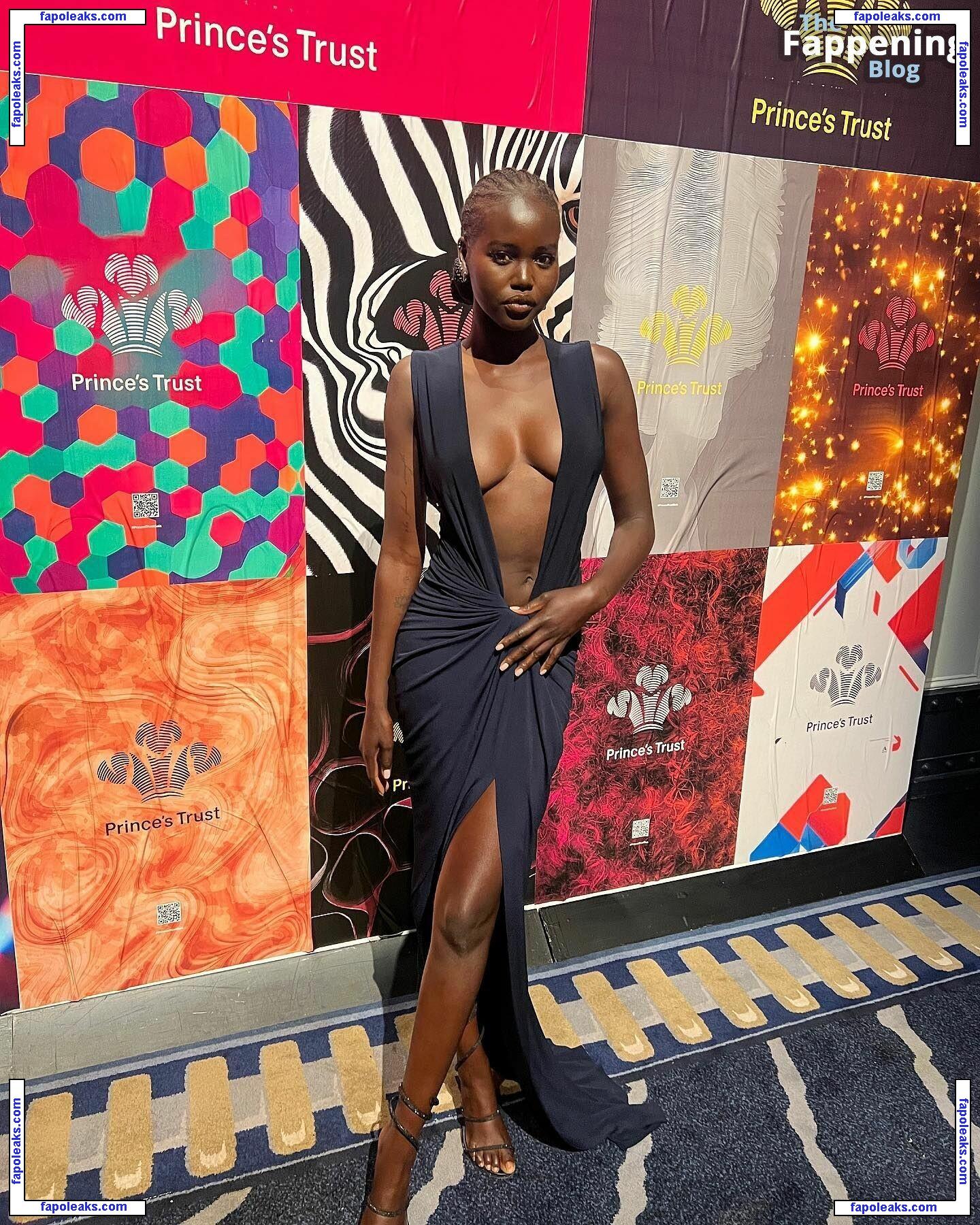 Adut Akech nude photo #0137 from OnlyFans