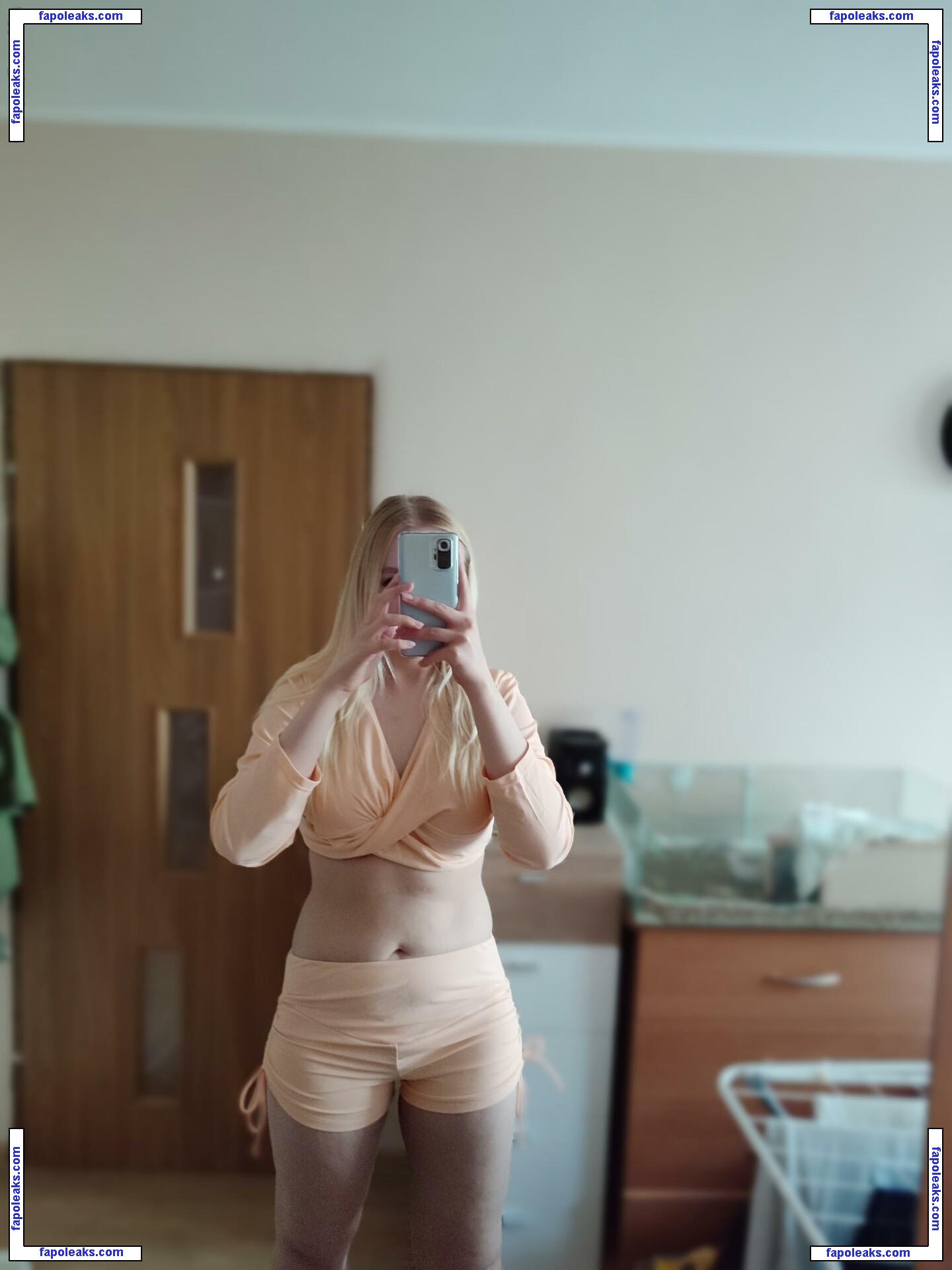 aestheticusernameuwu / hannahowo / kur0sagii / smallplushduck nude photo #0056 from OnlyFans