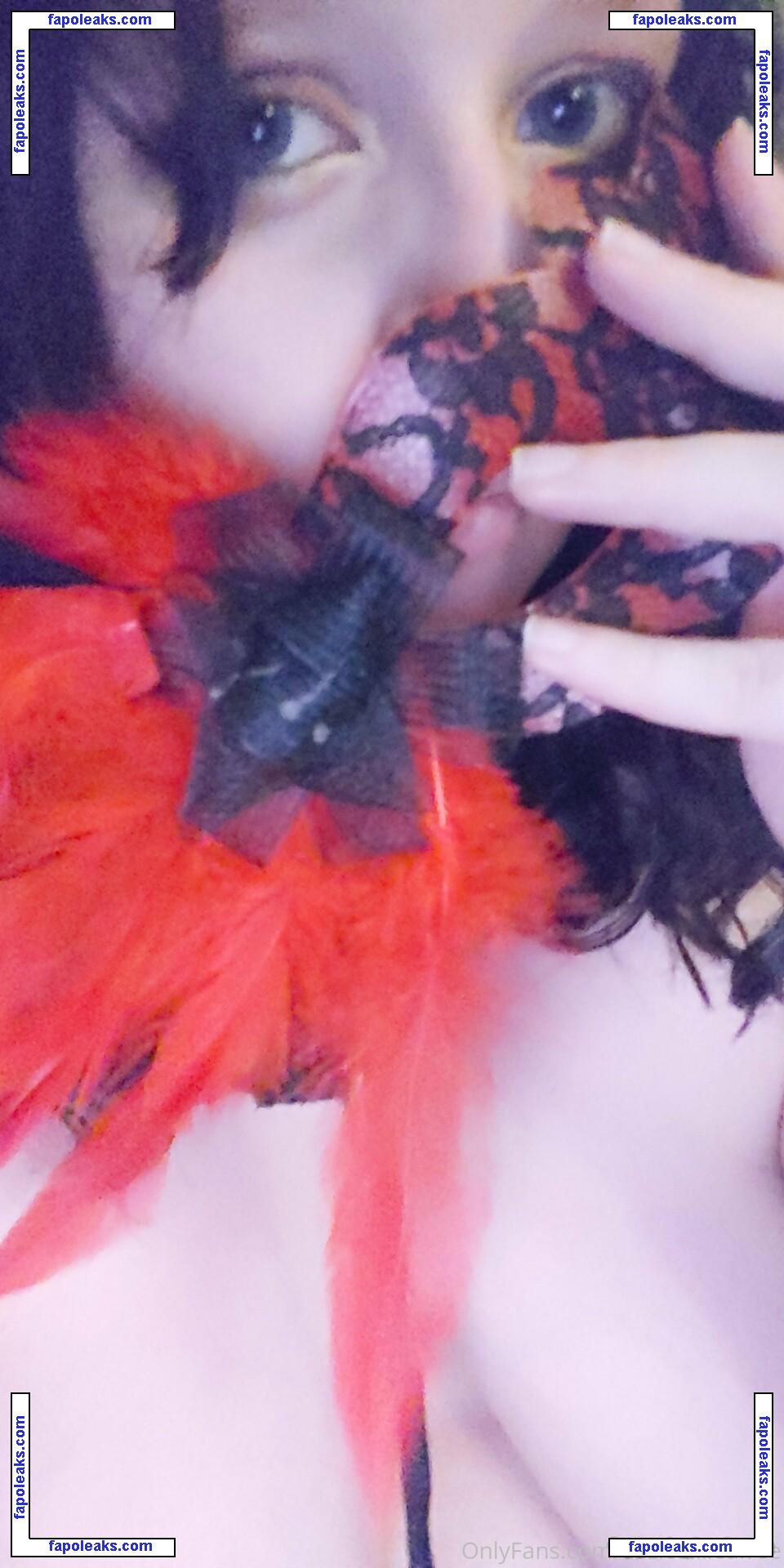 aezlealilleafree / alievalery nude photo #0005 from OnlyFans