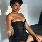 Afrolatina голая #0084