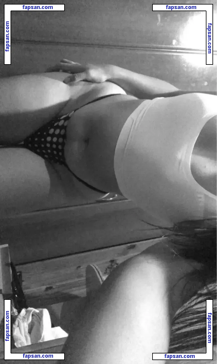 agathafoxx голая фото #0010 с Онлифанс