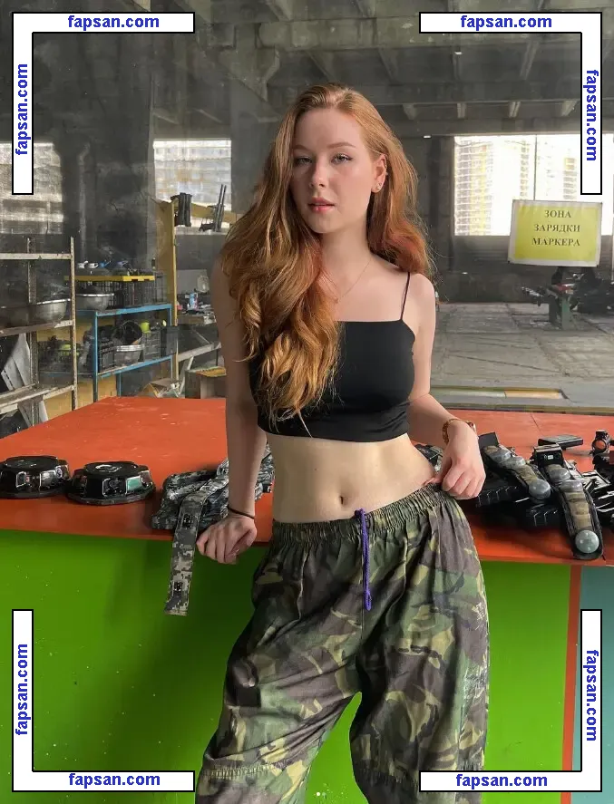 Agent Nesty nude photo #0003 from OnlyFans