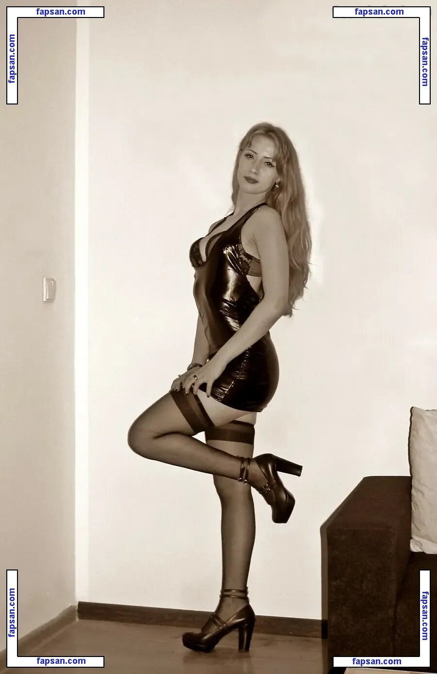 agonymorespicy nude photo #0017 from OnlyFans