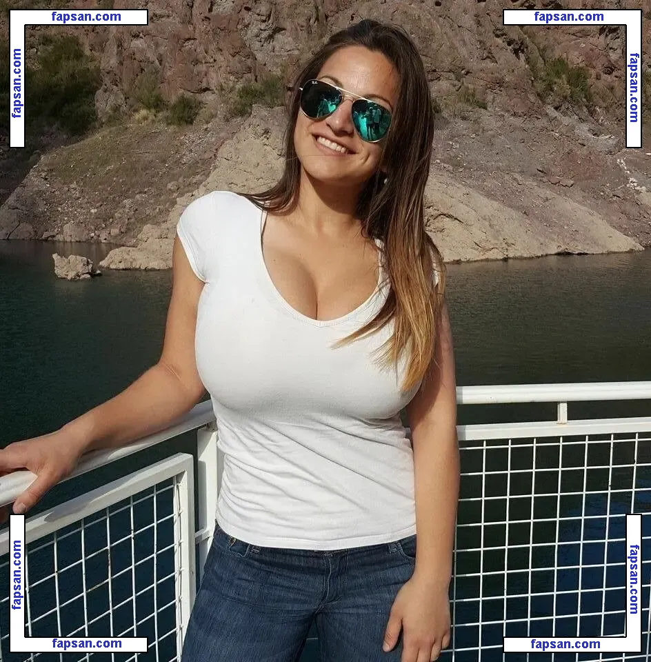 Agustina Guz nude photo #0019 from OnlyFans
