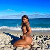 Ahlaninha.0 nude #0002