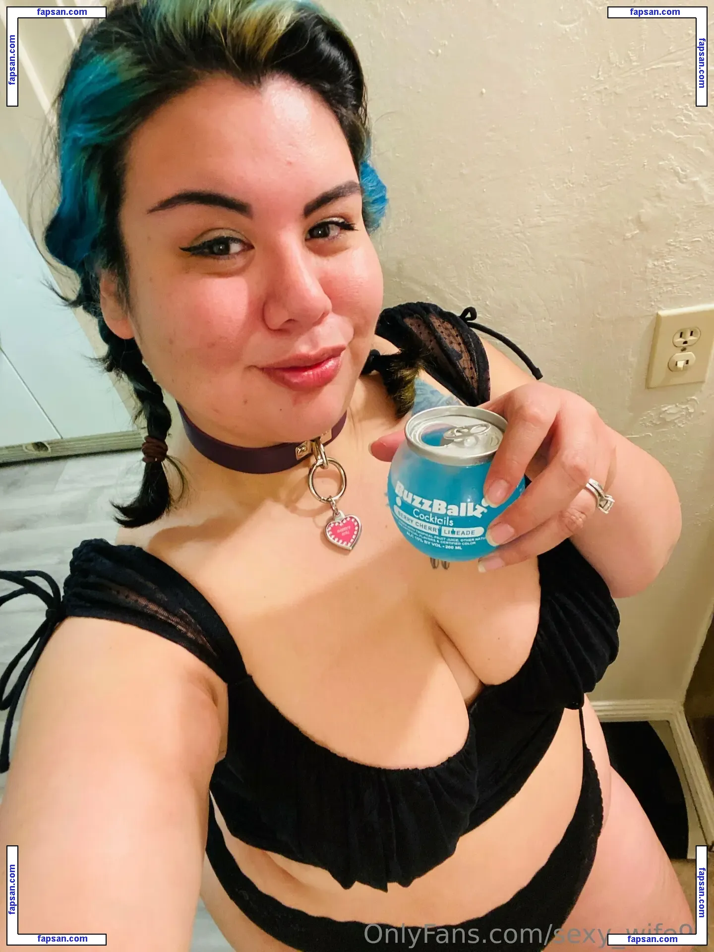 ahoelottathot nude photo #0014 from OnlyFans