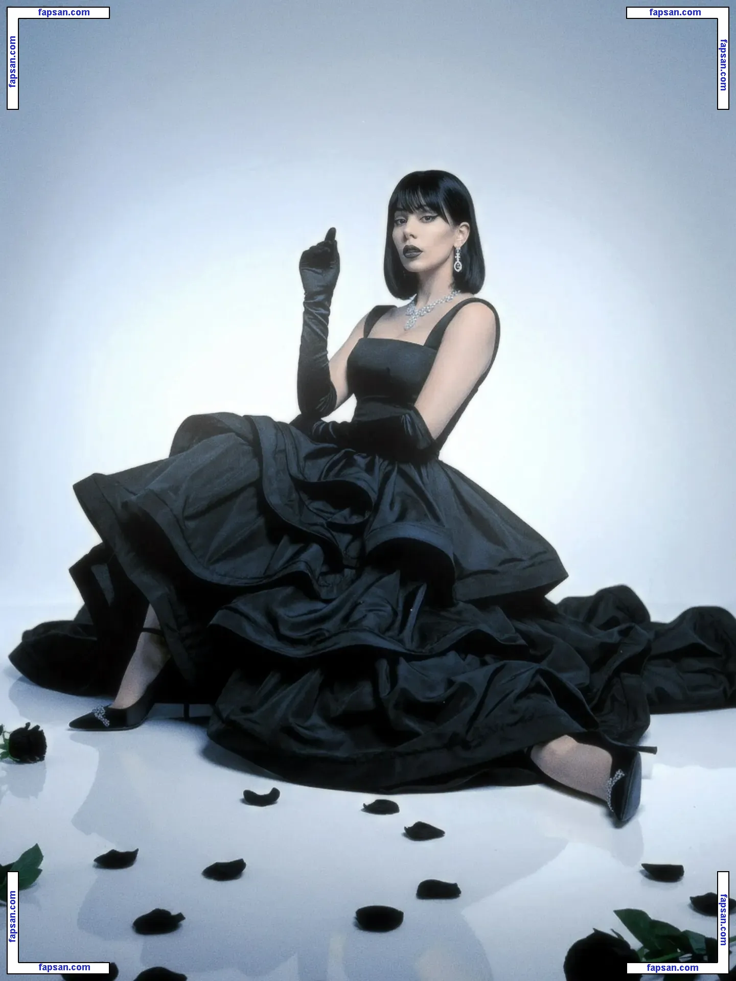 Ai Mori nude photo #0322 from OnlyFans