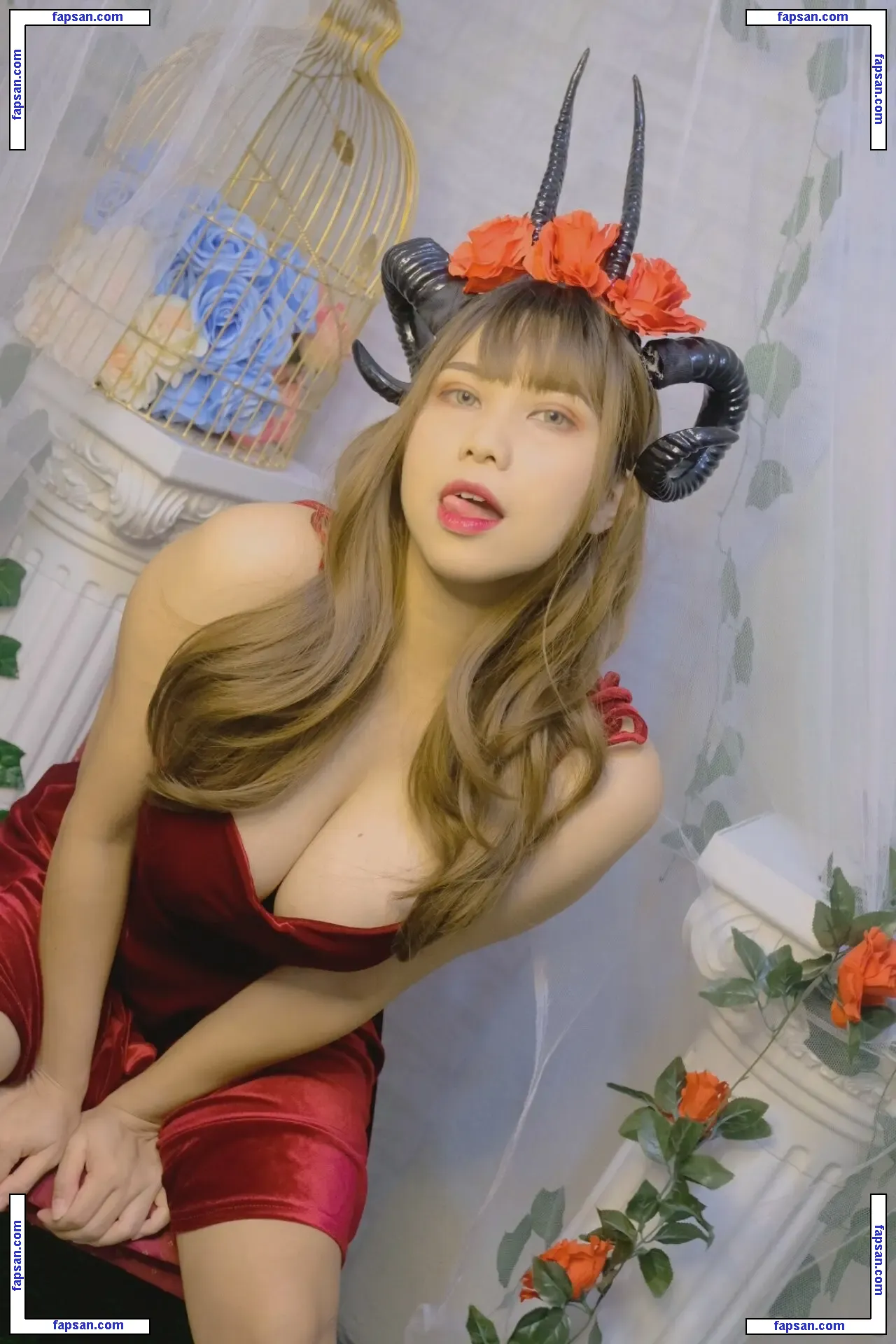 Ai Natsumi nude photo #0106 from OnlyFans