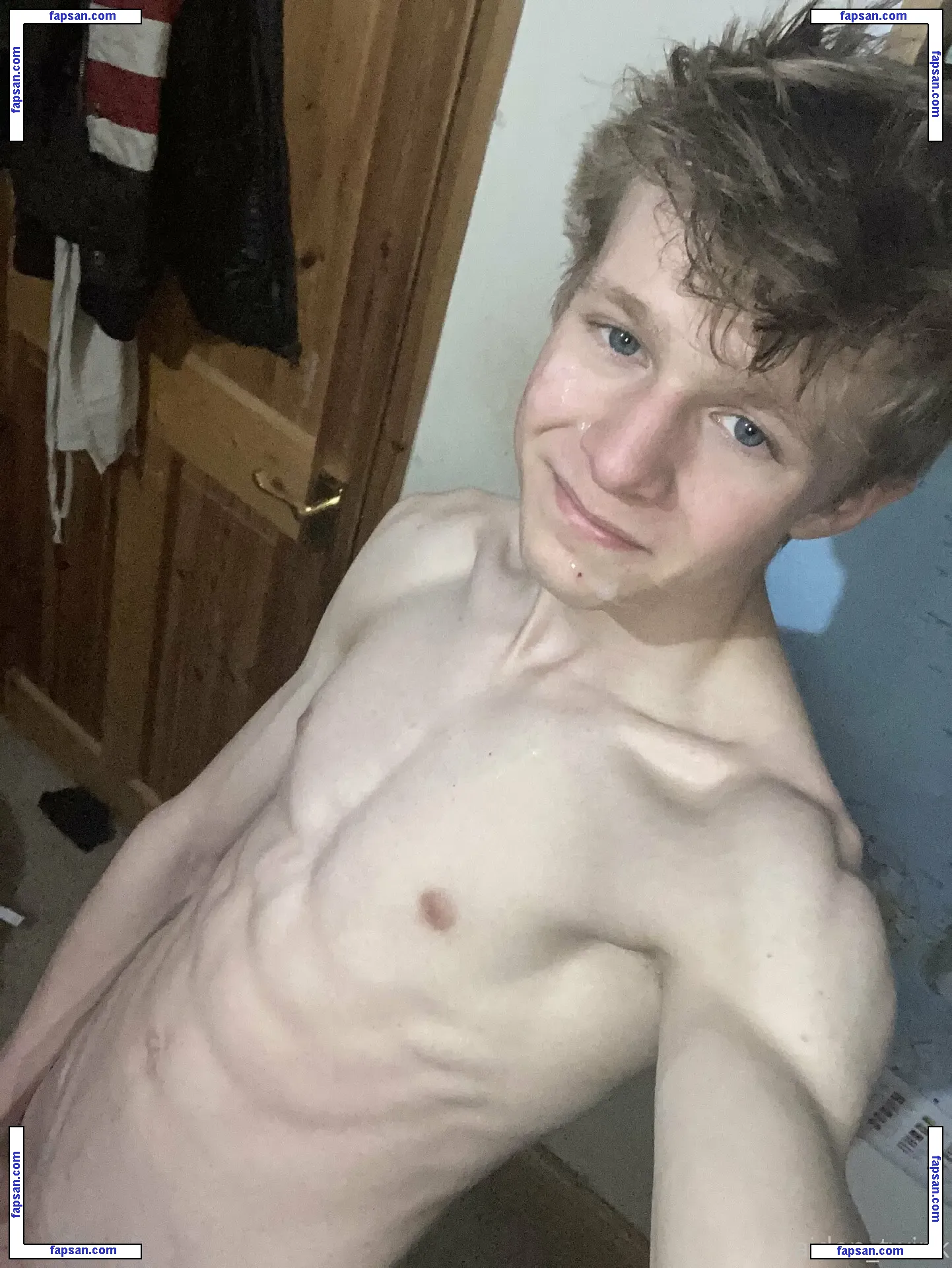 aiden_twink nude photo #0006 from OnlyFans