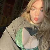 Aiiygatorz голая #0002