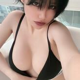 Ain Nguyen nude #0394