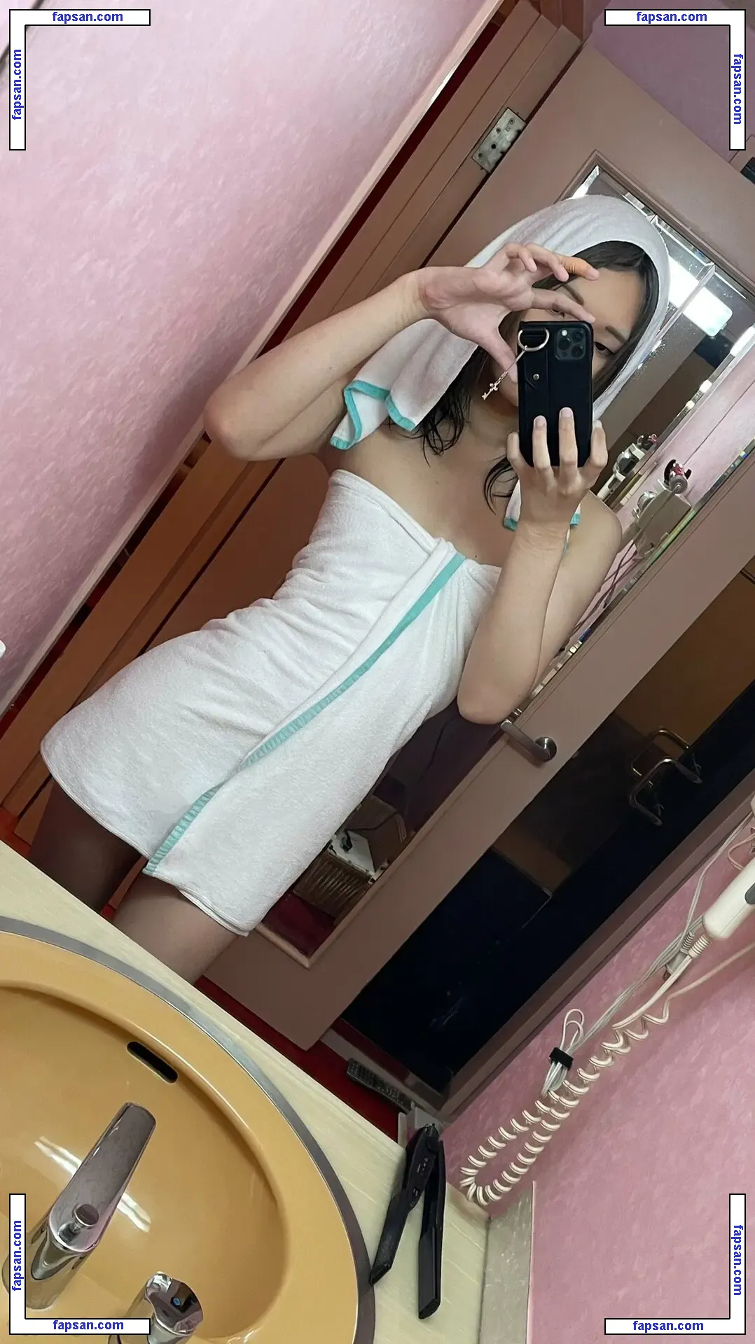 AinasiUsagi nude photo #0086 from OnlyFans