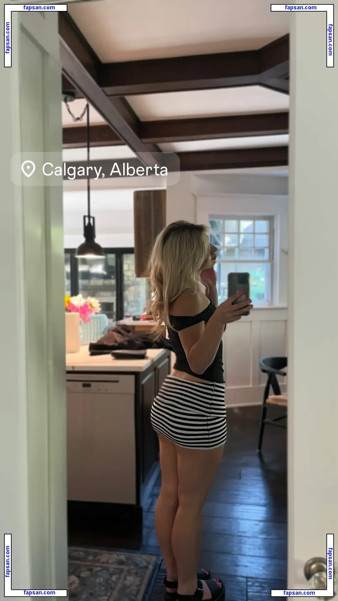 Ainsley Rolstad nude photo #0004 from OnlyFans