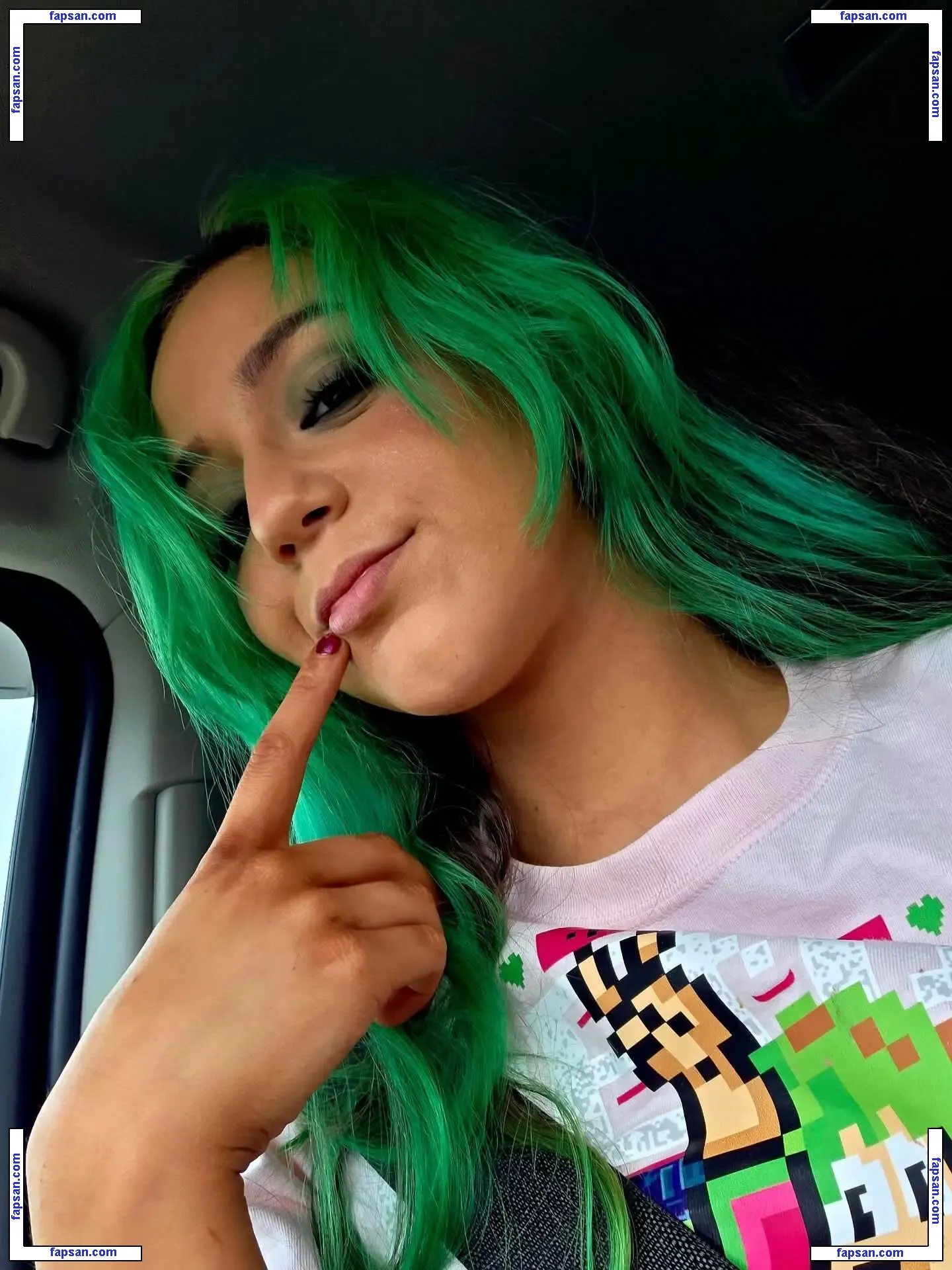 Airica Demia nude photo #0086 from OnlyFans