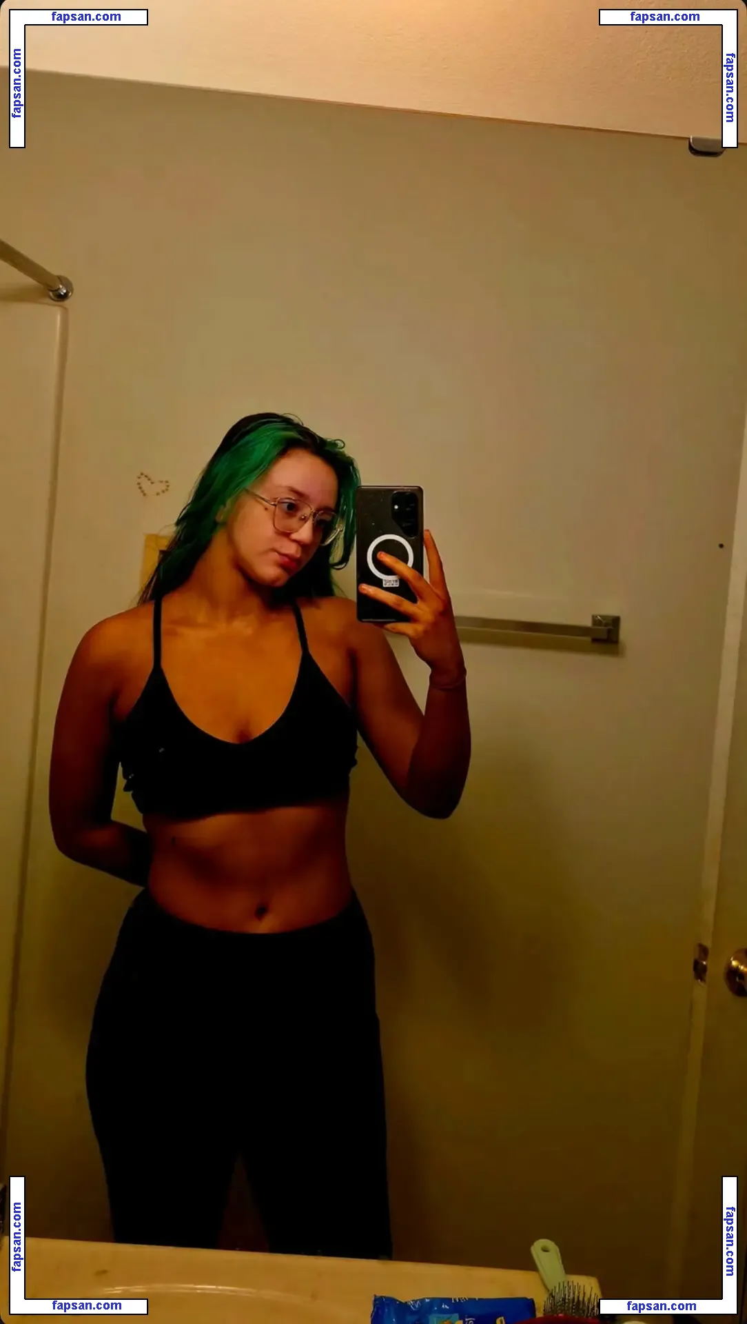 Airica Demia nude photo #0100 from OnlyFans