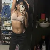 Aishwarya Vadivu голая #0002