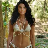 Aislinn Derbez голая #0060