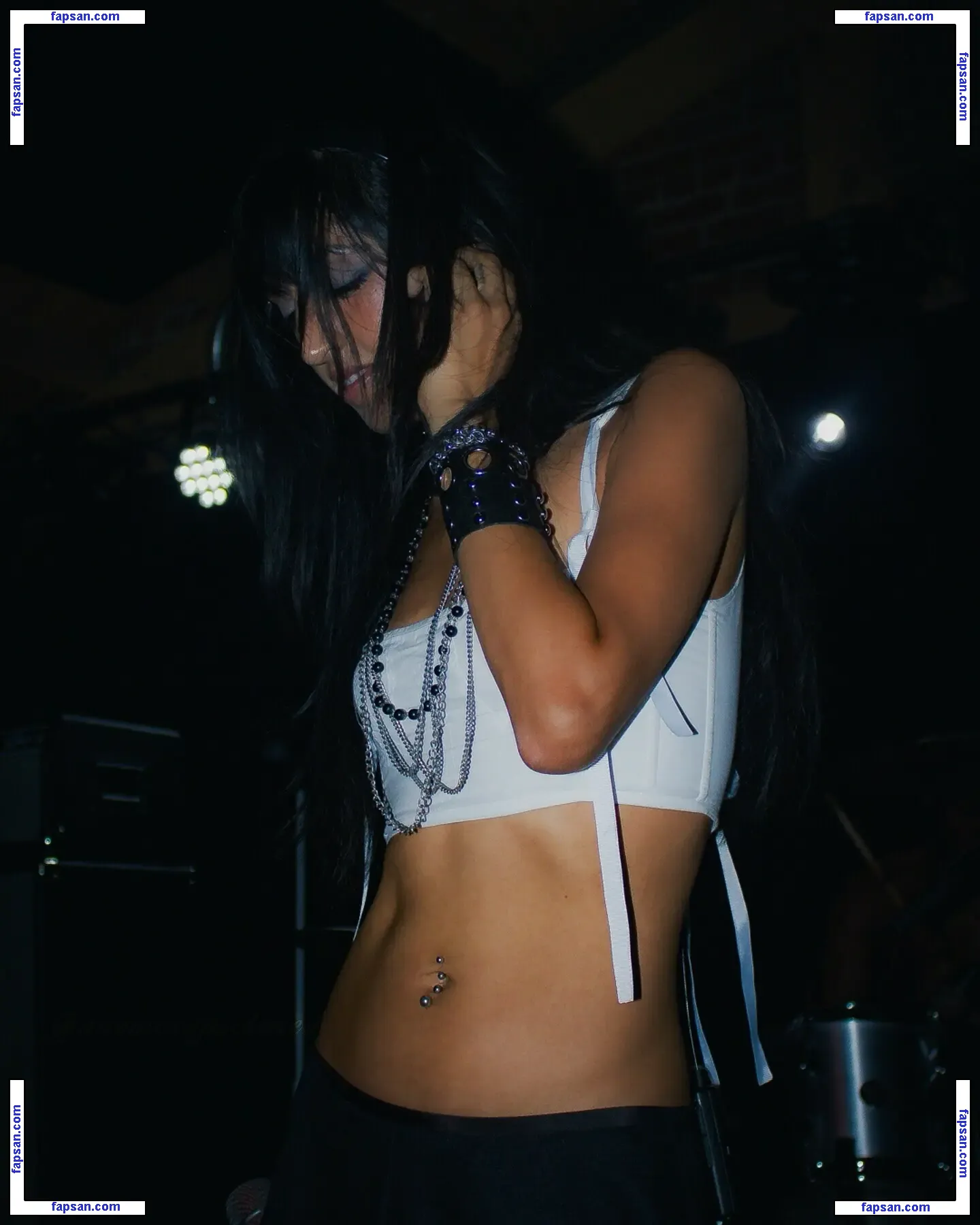 Aislinn Ritchie голая фото #0009 с Онлифанс