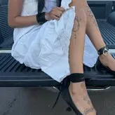 Aislinn Ritchie голая #0012