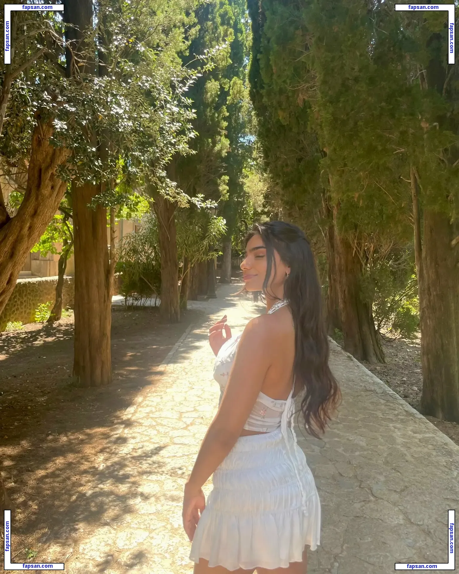 aixshk nude photo #0002 from OnlyFans