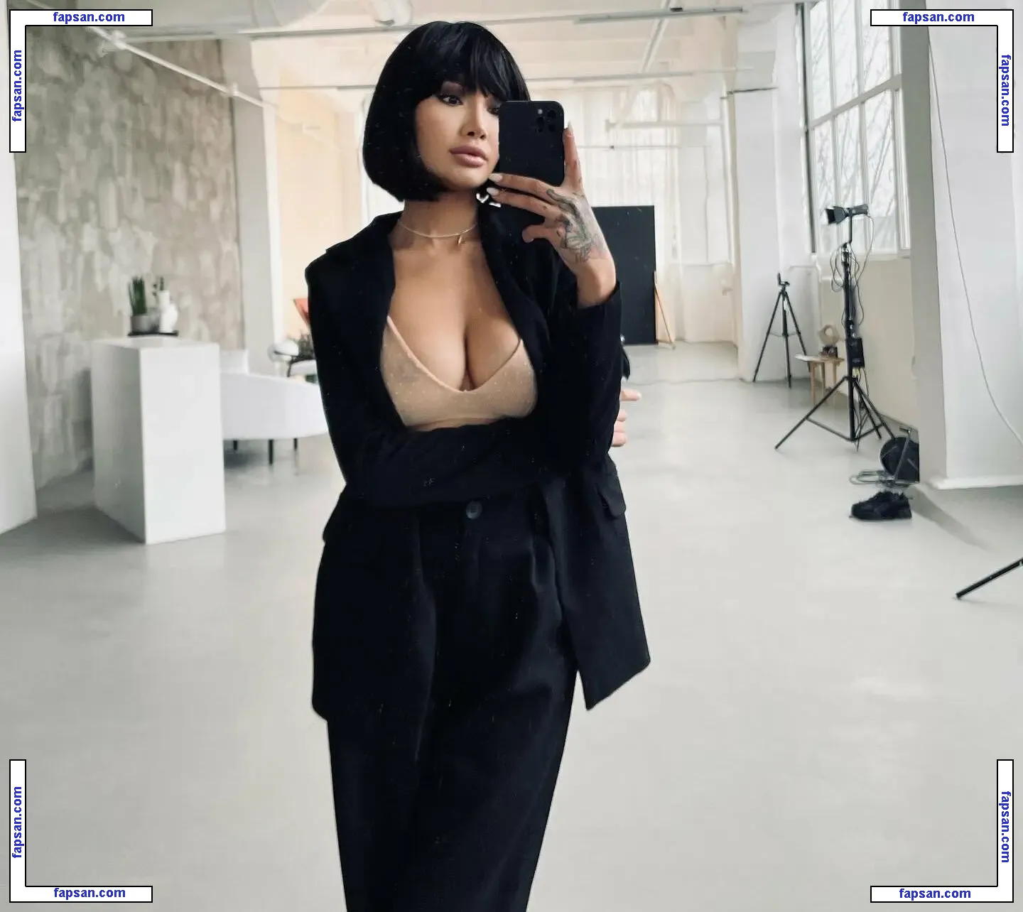 Aizhan Baizakova nude photo #0001 from OnlyFans
