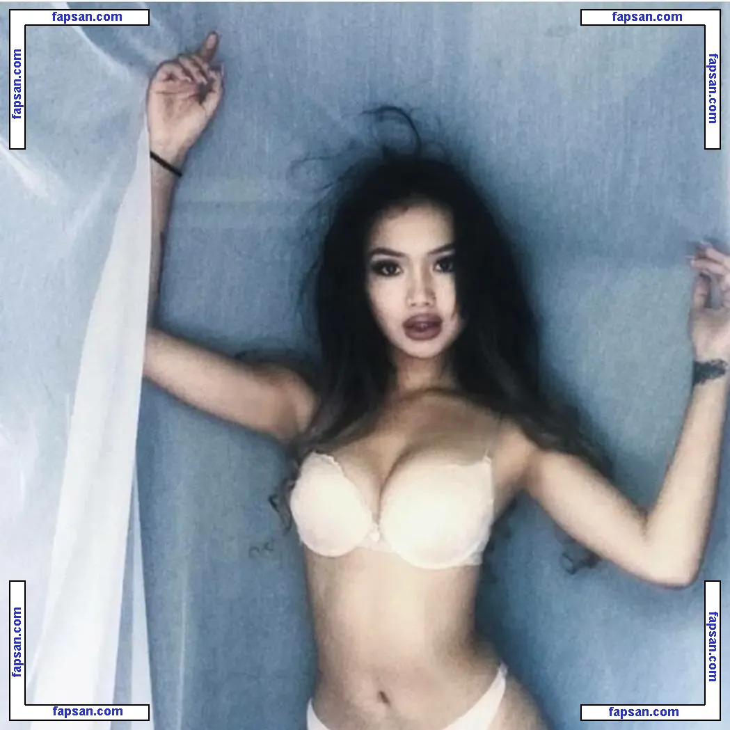 Aizhan Baizakova nude photo #0015 from OnlyFans