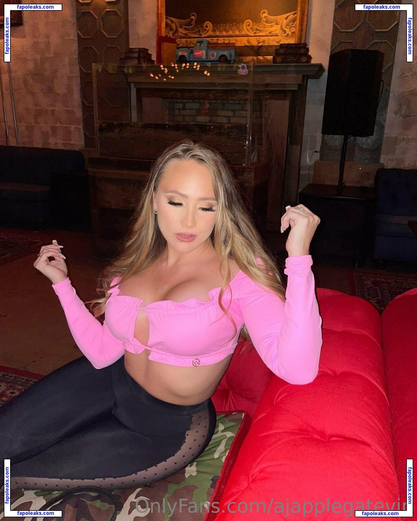 ajapplegatevip / realajapplegate nude photo #0009 from OnlyFans