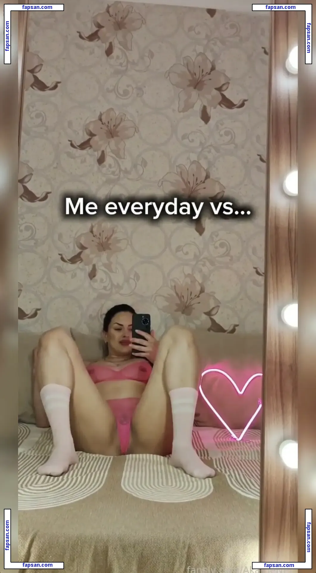 AkameNeri nude photo #0001 from OnlyFans