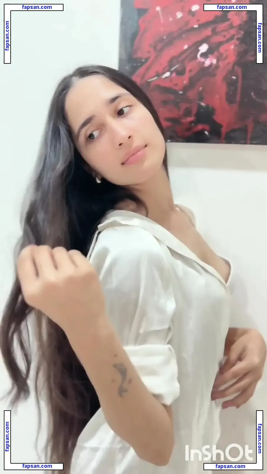 akansharuskin nude photo #0010 from OnlyFans