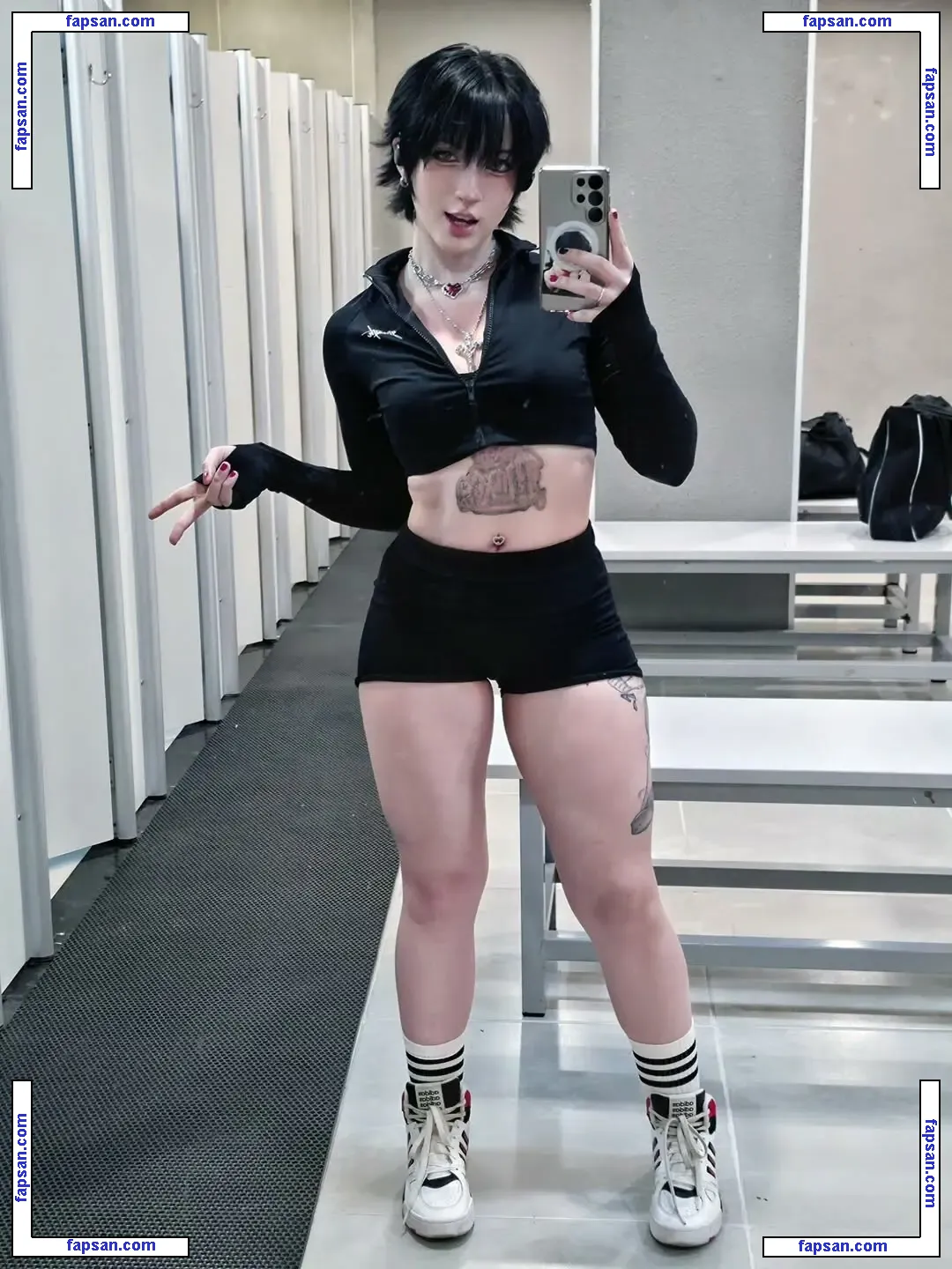 Akemy Sama голая фото #0525 с Онлифанс